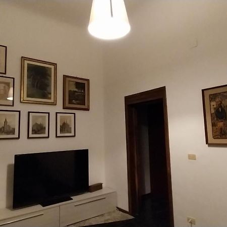 Casa Ramellini Taranto Centro Panzió Kültér fotó